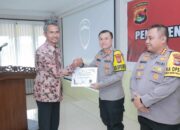 Polres Sumbawa Barat Raih Penghargaan Pelayanan Publik Terbaik 2024 dari Ombudsman NTB