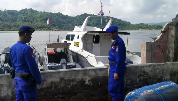 Satpolairud Lombok Barat Intensifkan Patroli, Jaga Keamanan Pelabuhan Lembar