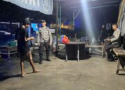 Patroli Malam di Pemukiman Padat, Polsek Labuapi Gencarkan Upaya Jaga Kamtibmas