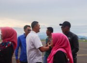 Polres Bima Kota Sambut Kedatangan Kapolres Baru di Bandara Sultan Muhammad Salahuddin