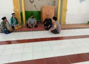 Safari Kamtibmas Anggota Bhabinkamtibmas Ajak Warga Binaan Jaga Kondusifitas Wilayah