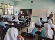 Siswa SMP Labuapi Lawan Narkoba, Judi Online, dan Bullying