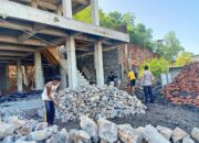 Bhabinkamtibmas Desa Rasabou Silaturahmi dengan Warga, Sampaikan Pesan Kamtibmas