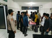 Salah Perhitungan Saat Nyalip, Kedua Sepeda Motor Saling Senggol
