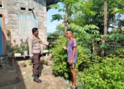 Bhabinkamtibmas Polsek Hu’u Pantau Pemanfaatan Lahan Pekarangan untuk Ketahanan Pangan