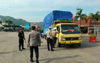 Keamanan Mudik di Pelabuhan Lembar: Pemeriksaan Ditingkatkan