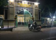 Polsek Sekotong Perketat Pengamanan Tarawih, Jamaah Merasa Aman