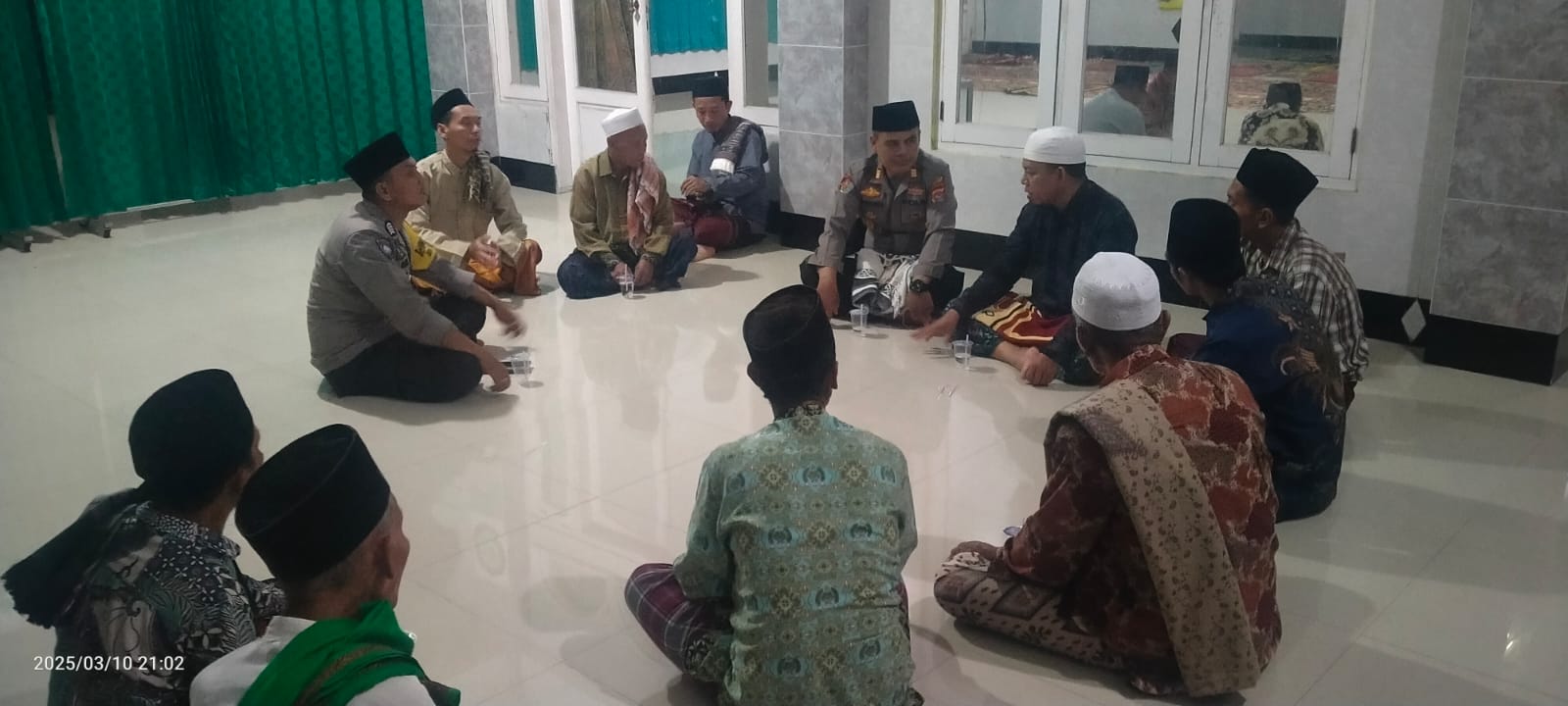 Sinergi Polsek Kediri dan Tokoh Masyarakat Demi Kamtibmas