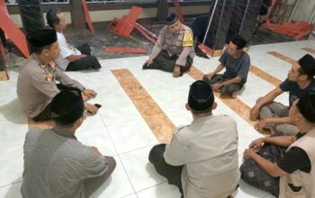 Jaga Ramadan Damai: Kapolsek Lembar Ajak Masyarakat Bersatu