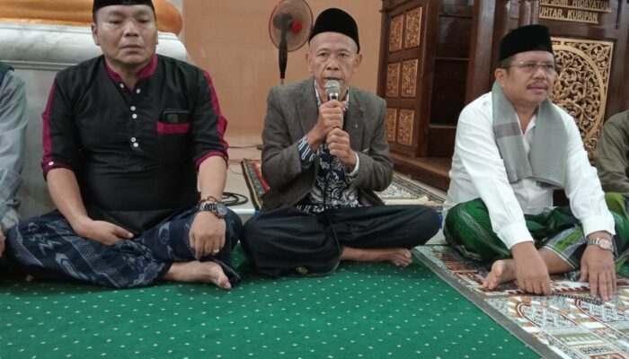 Bupati Lombok Barat Safari Subuh di Kuripan, Serap Aspirasi Warga