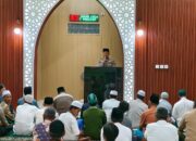 Laksanakan Tarawih Berjamaah, Kapolsek Sekongkang Sampaikan Pesan-pesan Kamtibmas kepada Masyarakat