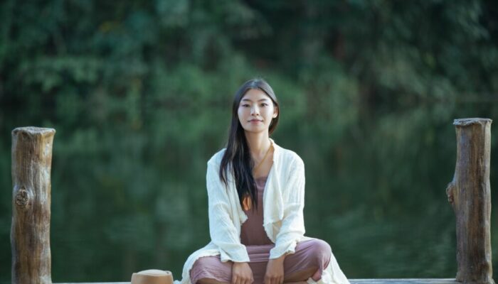 Kesehatan Mental Bukan Cuma Soal Meditasi, Ini Cara Nyatanya!