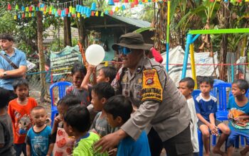 Babinkamtibmas Lembahsari Hadiri Peresmian Taman Bermain, Wujud Kedekatan Polri dengan Masyarakat (1)