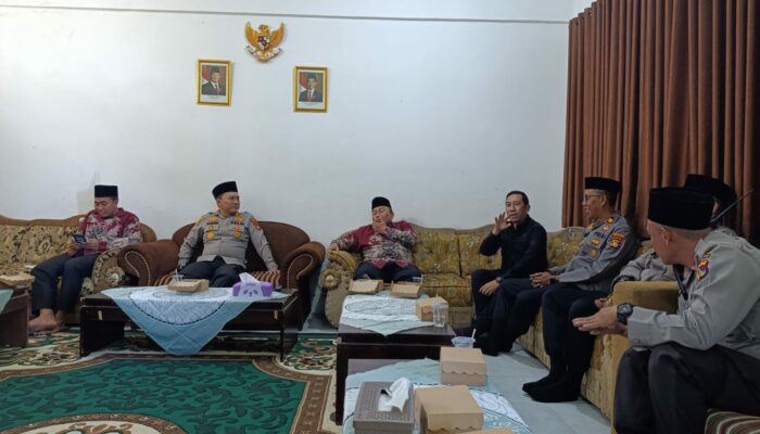 Kapolres Lombok Barat Jalin Sinergi dengan Pimpinan Ponpes As Shohwah untuk Jaga Harkamtibmas