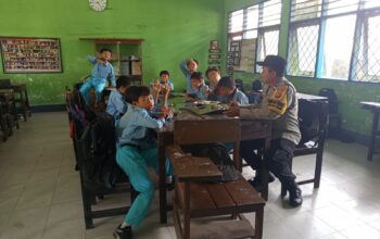 Sinergi Polsek Gerung dan SPPG Wujudkan Program Makan Bergizi di SDN Dasan Tapen