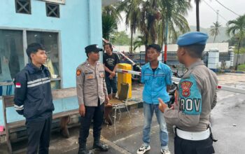 Patroli Polsek Lembar: Upaya Proaktif Jaga Keamanan dan Ketertiban di Pelabuhan Lembar