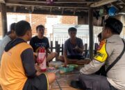 Bhabinkamtibmas Desa Tua Nanga Beri Pemahaman kepada Warga agar Terhindar dari TPPO