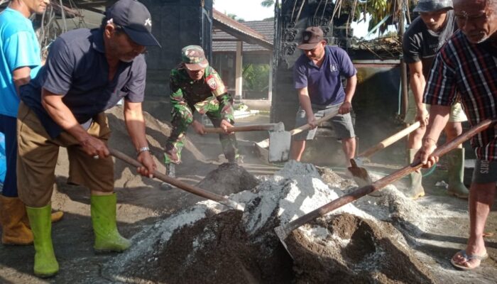 Harmoni Umat dan TNI Terwujud di Pura Pase Sesia