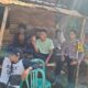 Peran Polri Sukseskan Swasembada Pangan Nasional, Bhabinkamtibmas Polsek Soromandi Polres Bima Bantu Kegiatan Petani