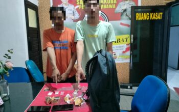 Kerap Edarkan Sabu di Plampang, 2 Orang Pria Berhasil Diringkus Pihak Kepolisian