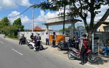 Polres Lombok Barat Gencarkan Operasi Patuh Rinjani 2025, 70 Pelanggar Ditilang di Bypass BIL 2