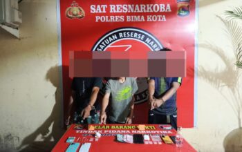 Tiga Pengedar Shabu Ditangkap di Dua Lokasi Berbeda, Polres Bima Kota Amankan 4,86 Gram Barang Bukti