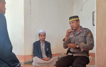Jum,at Curhat, Polsek Soromandi Larang Hiburan Organ Tunggal di Malam Hari, Warga Serta Tokoh Agama Apresiasi dan Ucapkan Terimakasih