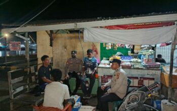 Polsek Kawasan Pelabuhan Laut Bima Gelar Patroli Rutin, Imbau Warga Jaga Keamanan Pelabuhan
