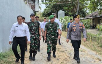 Sinergi TNI-Polri dan Instansi Lain dalam Aksi Penanaman Pohon di Lapas Sumbawa