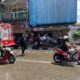 Pasca Banjir di Bali, Polisi Turun Bantu Warga Bersih-Bersih Lokasi Bencana