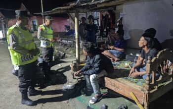 Patroli Malam, Berikan Himbauan kepada Pemuda Terkait Jam Malam Pelajar