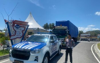 Logistik MotoGP Mandalika 2025 Tiba di Sirkuit dengan Pengawalan Polisi