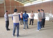 Wakapolres Sumbawa Barat Bersama Satgas Pangan Cek Ketersediaan Pangan di Bulog Kabupaten sumbawa barat