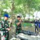 Anggota Kodim 1606 Mataram Latih Menwa UMMAT Disiplin Lewat Senjata SS1