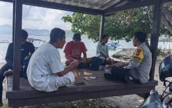 Jurus Bhabinkamtibmas Sekotong: Jamin Ketahanan Pangan dengan Lahan Kosong