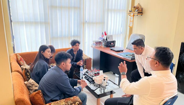 Bag SDM Polres Lombok Utara Dampingi Mahasiswa UNRAM Bahas Pengaruh Peredaran Narkoba terhadap Citra Gili Trawangan