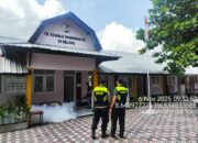Cegah DBD, Biddokkes Polda NTB Fogging di Polres Lombok Timur dan Jajaran Polsek
