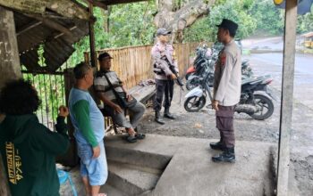 PAM Wisata, Polsek Madapangga Pastikan Keamanan dan Kenyamanan Pengunjung Wisata di Madapangga