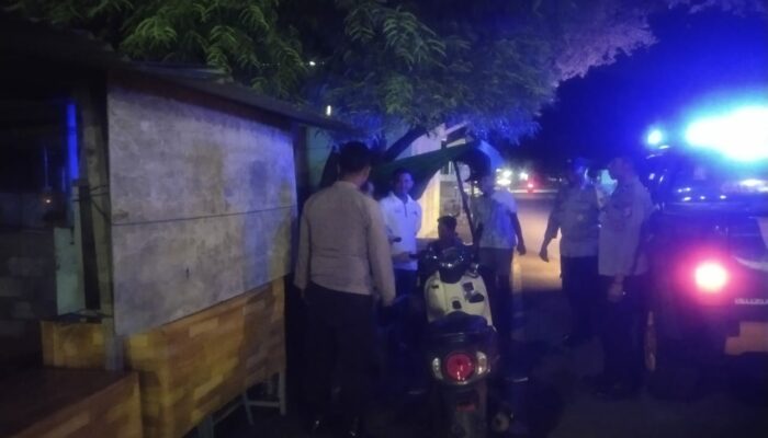 POLSEK KEMPO GELAR PATROLI QUICK WIN UNTUK CIPTAKAN SITUASI KAMTIBMAS AMAN DAN KONDUSIF