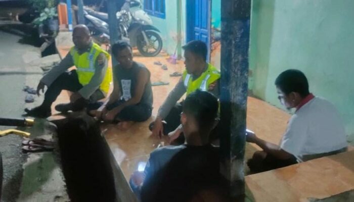 Polsek Seteluk Laksanakan Patroli Dialogis di Desa Seteluk Tengah