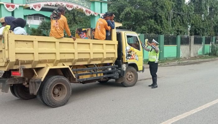 Unit Lantas Polsek Rasanae Barat Polres Bima Kota Laksanakan Giat Rawan Pagi