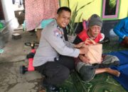 Sat Binmas Polres Lobar Bagikan Paket Nutrisi di Lembar