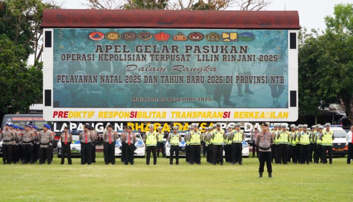 Wakapolda NTB Pimpin Apel Gelar Pasukan Operasi Lilin Rinjani 2025, Wujudkan Kenyamanan Masyarakat NTB