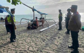 Polres Lobar Amankan Pantai Melase Jelang Tahun Baru 2026