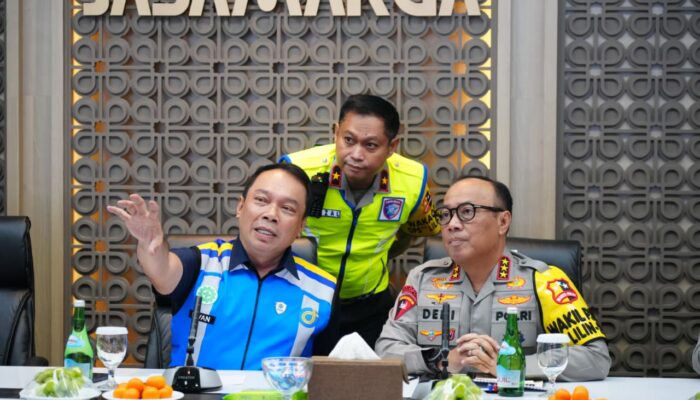 Wakapolri Pantau Arus Balik Nataru di Command Center Tol Jasa Marga Jatiasih