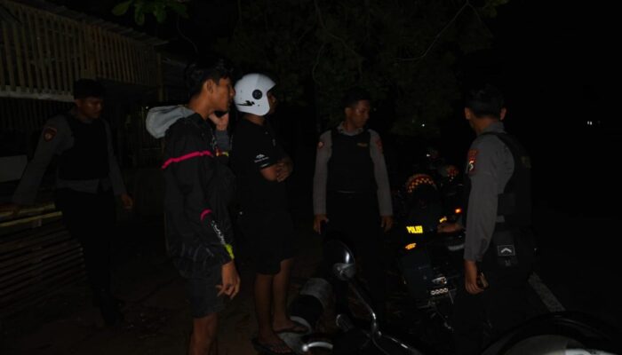 Polres Lombok Barat Patroli Malam di BTN Pure Lumiere