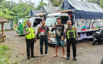 Polantas Menyapa Sopir Truk di Rest Area Lembar Lombok Barat