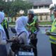 Polres Loteng Berikan Ratusan Teguran Kepada Pengendara Selama 10 Hari Ops Keselamatan. ‎
