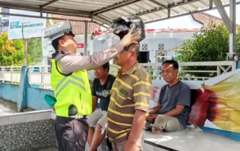 Satlantas Polres Lobar Ajak Pengemudi Ojek Jadi Pelopor Keselamatan