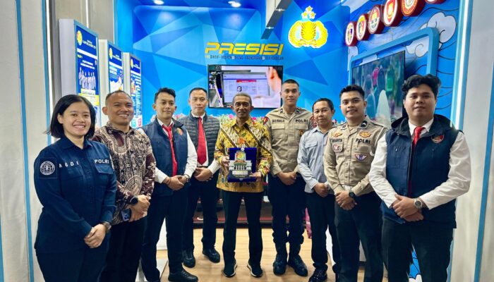956 Pengunjung Padati Booth Polri, Raih Juara Terbaik 3 pada Pameran Kampung Hukum MA 2026